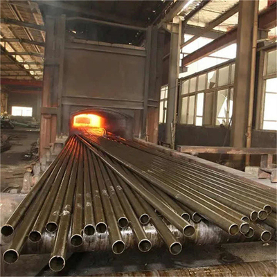 Round Seamless Stainless Steel Pipe Cold Drawn Technique Customized